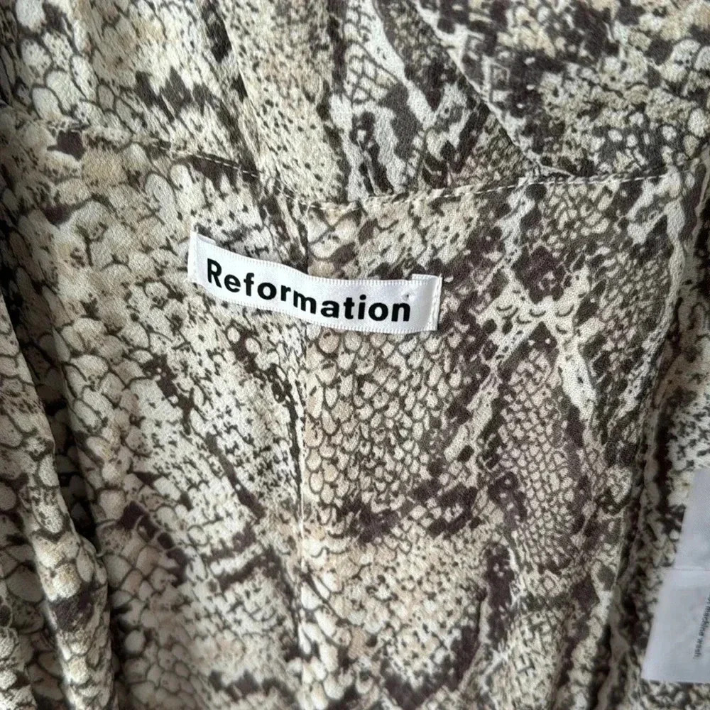 Reformation snakeskin wrap dress - Picture 6 of 8